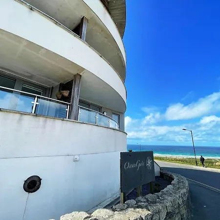 Ocean Gate 24